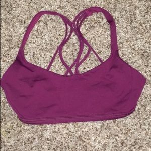 Lululemon's purple sports bra!